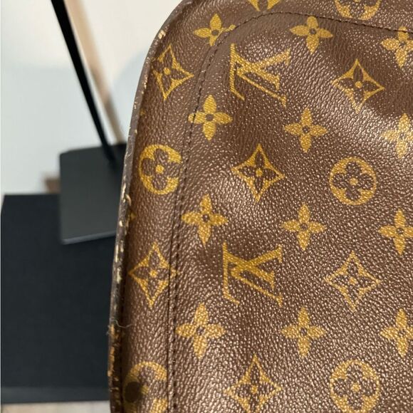 Authentic Vintage Louis Vuitton St Cloud GM Crossbody Bag - Picture 4 of 16